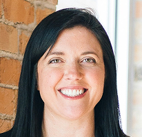 Portrét Sophie Hartwell, vedúcej tímu zákazníckej podpory služieb